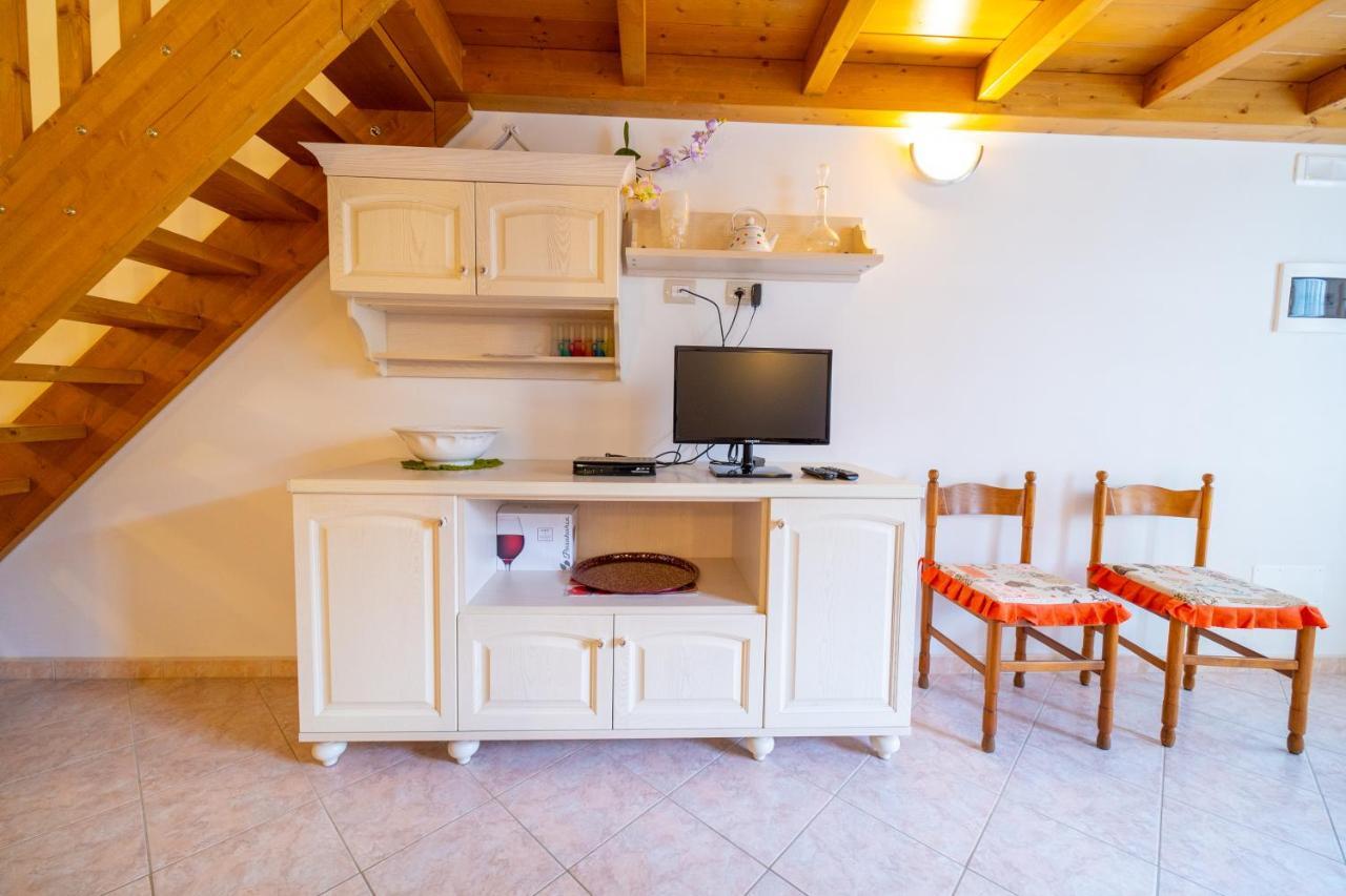 Casa Pepe - Goelba Apartment Pomonte Luaran gambar