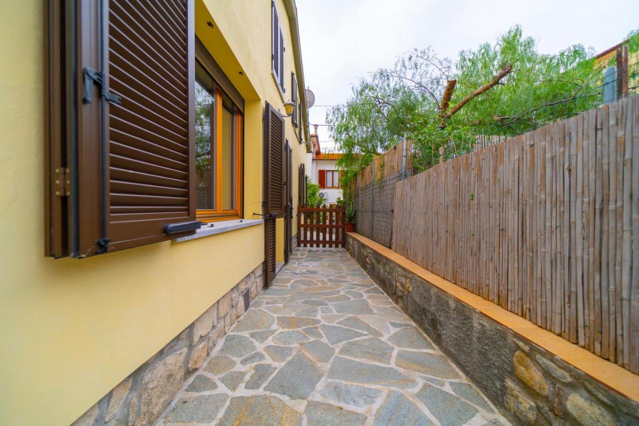 Casa Pepe - Goelba Apartment Pomonte Luaran gambar