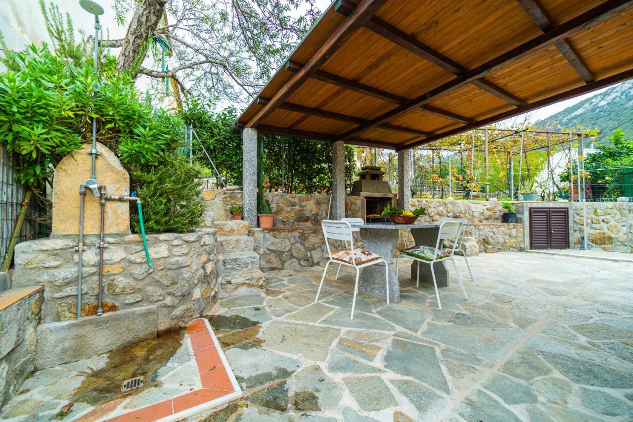 Casa Pepe - Goelba Apartment Pomonte Luaran gambar