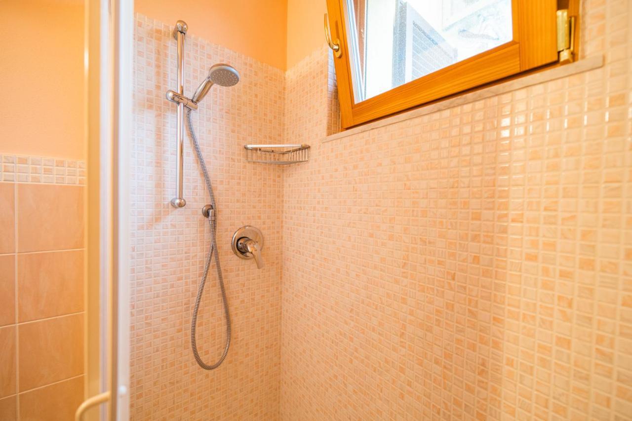 Casa Pepe - Goelba Apartment Pomonte Luaran gambar
